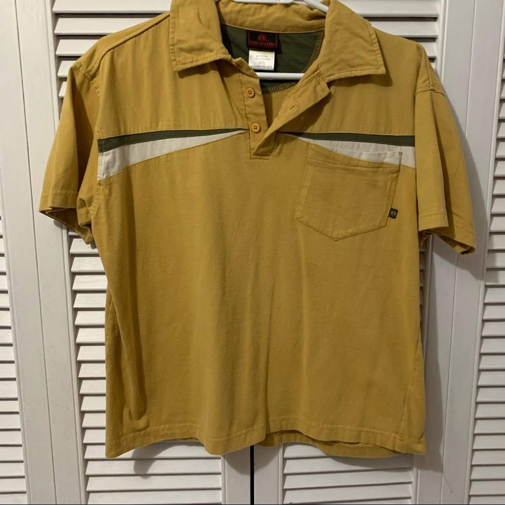 Airwalk Short Sleeved Tee